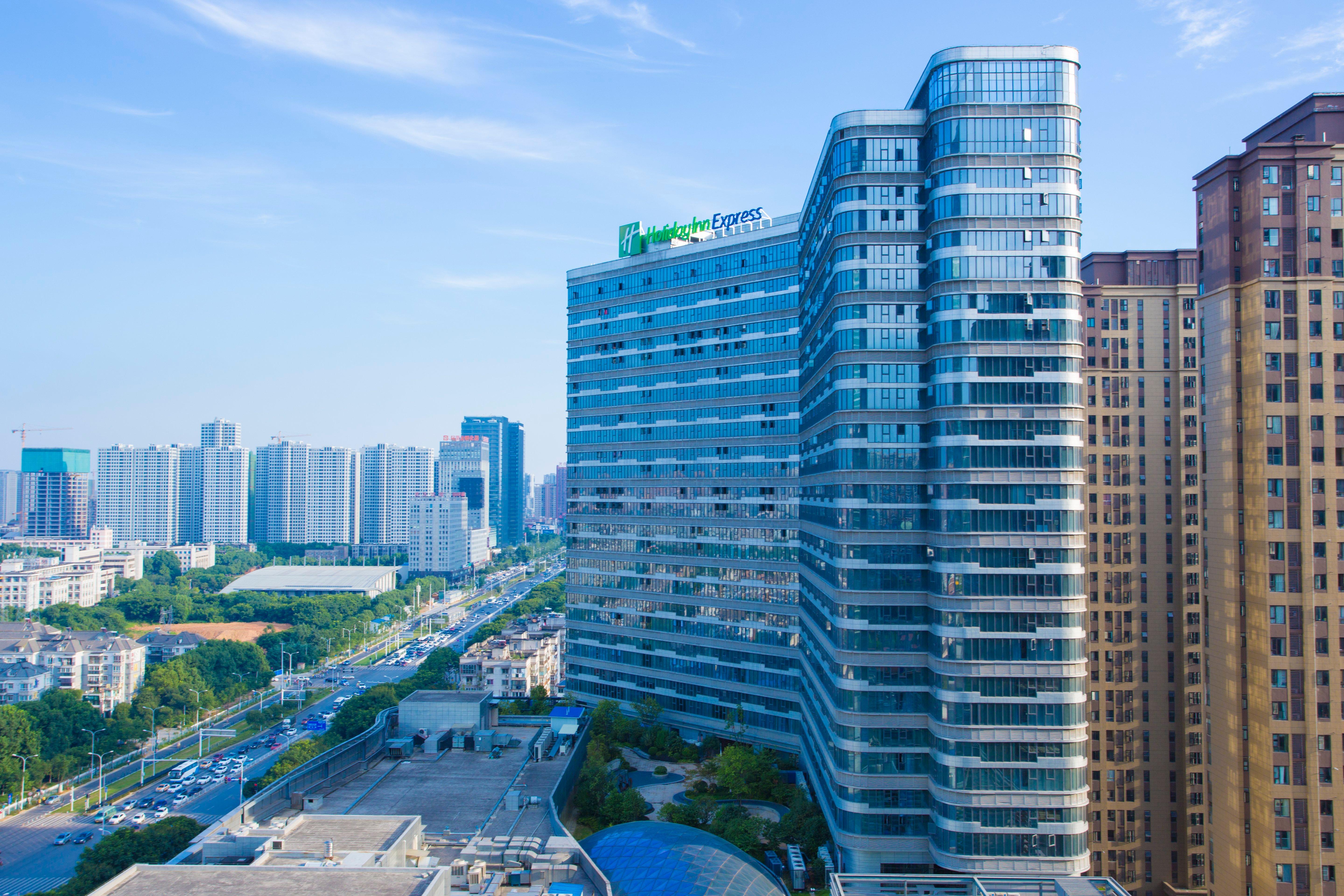 Holiday Inn Express - Wuhan Optical Valley By Ihg Buitenkant foto