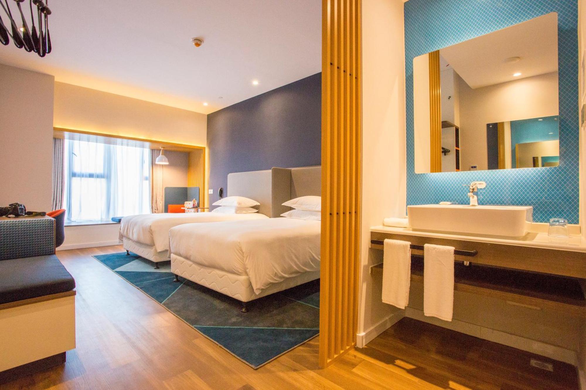 Holiday Inn Express - Wuhan Optical Valley By Ihg Buitenkant foto